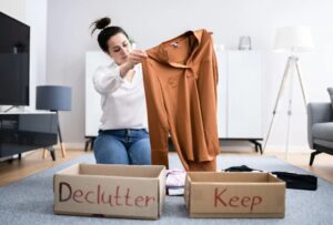 Compulsive Decluttering: The Opposite Side of Hoarding cover